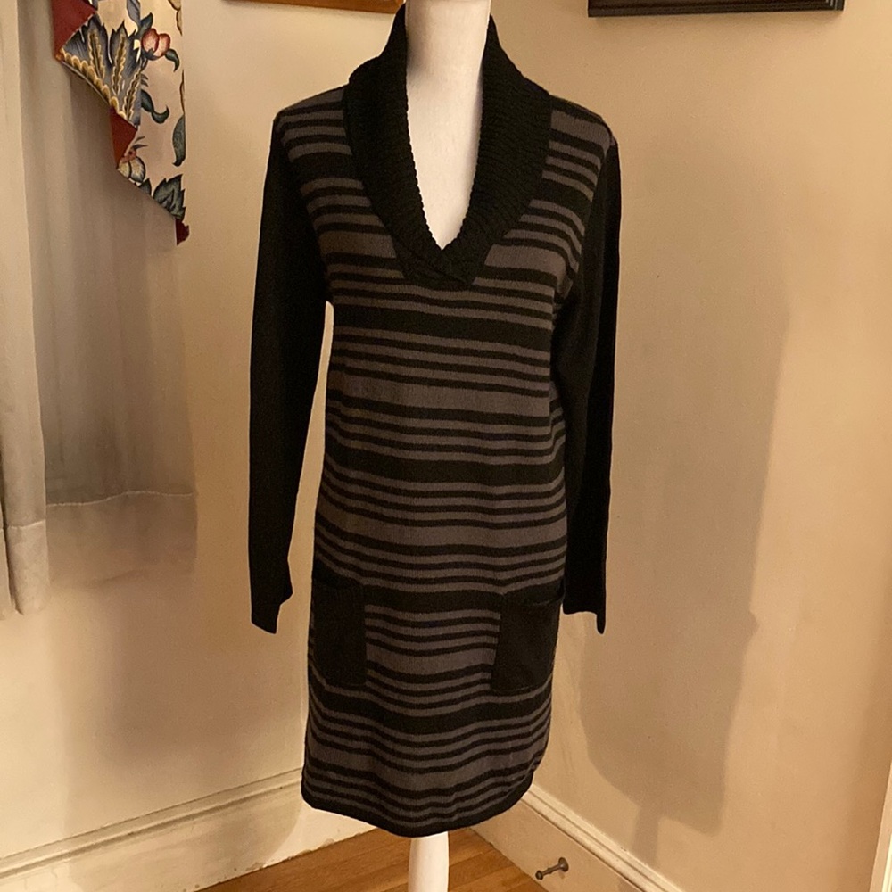 Style & Co Striped V Neck Sweater Dress with POCKETS!!